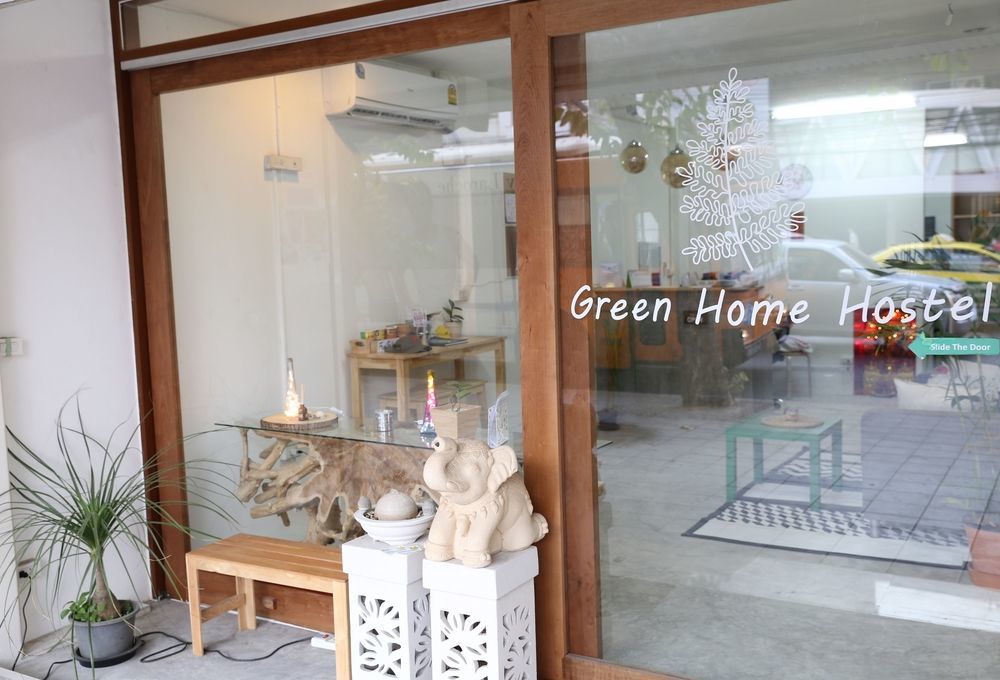 Green Home Hostel And Massage Bangkok Exteriér fotografie